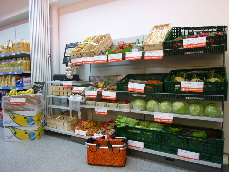 Obst und Gem&uuml;se im Schwarzwald Dorfladen Gersbach