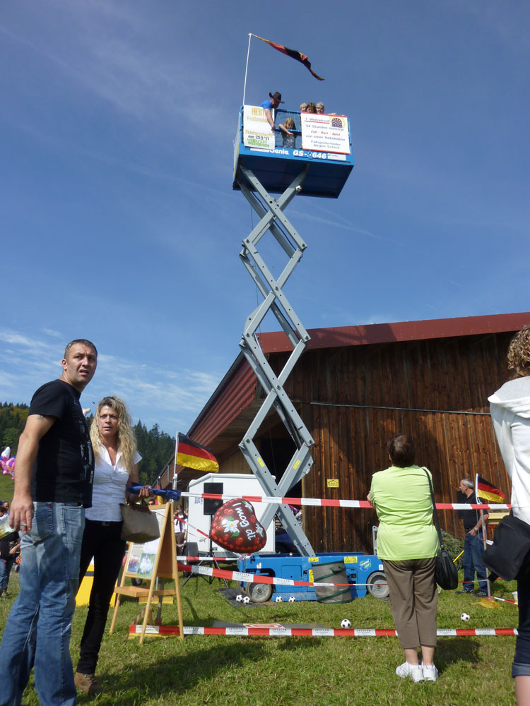 Fallspielerfinder J&uuml;rgen Schick bei der Arbeit